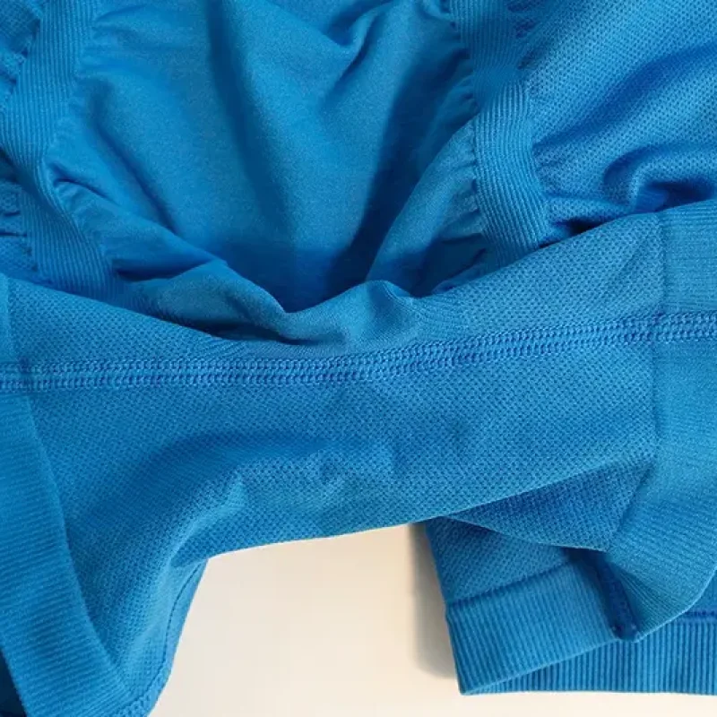 1 (2)