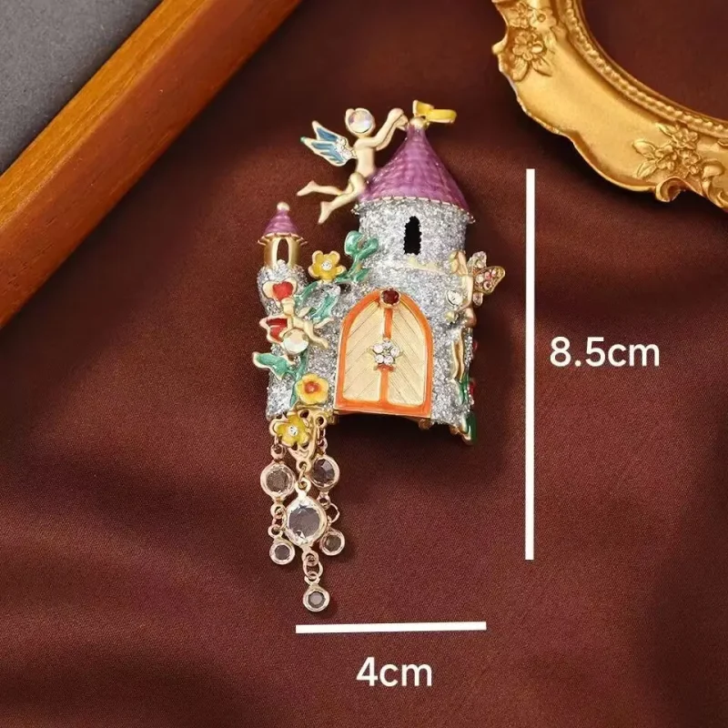 Brooch1 (2)