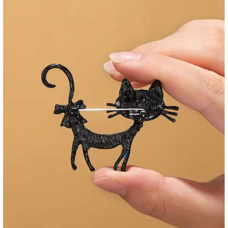 Brooch1 (4)
